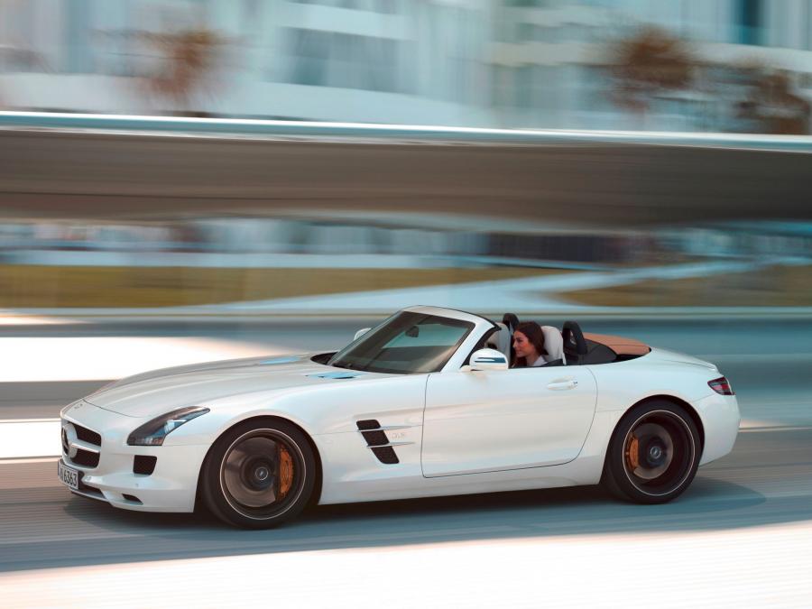  Mercedes-Benz SLS AMG Roadster 2011 года  (фото 178 из 183)